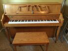 Yamaha M500F Light Oak Upright Piano in excellent 